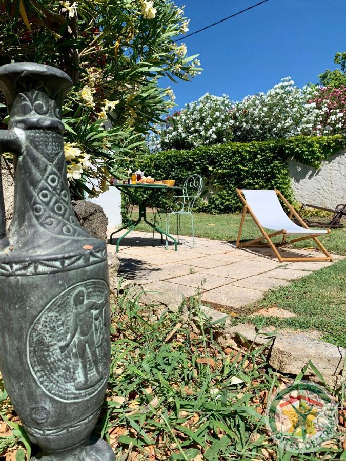 Mas De Plisset Apartment Saint-Gilles (Gard)